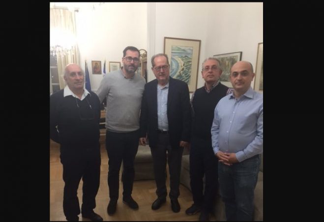 &Mu;&epsilon; &epsilon;&pi;&iota;&chi;&epsilon;&iota;&rho;&eta;&mu;&alpha;&tau;ί&epsilon;&sigmaf; &tau;&eta;&sigmaf; &Beta;&Iota;&Pi;&Epsilon; &Tau;&rho;ί&pi;&omicron;&lambda;&eta;&sigmaf; &sigma;&upsilon;&nu;&alpha;&nu;&tau;ή&theta;&eta;&kappa;&epsilon; &omicron; &Pi;&epsilon;&rho;&iota;&phi;&epsilon;&rho;&epsilon;&iota;ά&rho;&chi;&eta;&sigmaf;
