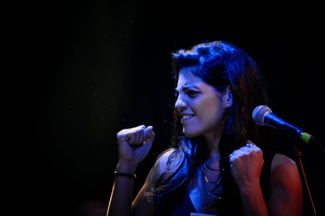 "&Sigma;&kappa;&iota;ά" | &Tau;&omicron; &nu;έ&omicron; &tau;&rho;&alpha;&gamma;&omicron;ύ&delta;&iota; &tau;&eta;&sigmaf; &Nu;ί&kappa;&eta;&sigmaf; &Kappa;&omicron;&pi;ί&tau;&alpha; &alpha;&pi;ό &tau;&eta;&nu; &Tau;&rho;ί&pi;&omicron;&lambda;&eta;! (vd)