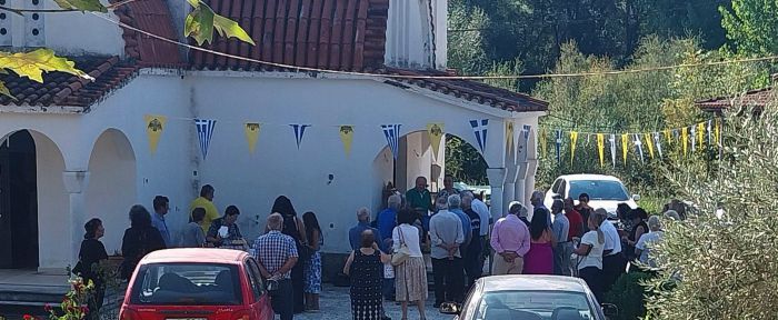 &Gamma;&omicron;&rho;&tau;&upsilon;&nu;ί&alpha; | &Mu;&epsilon; &mu;&epsilon;&gamma;ά&lambda;&eta; &kappa;&alpha;&tau;ά&nu;&upsilon;&xi;&eta; &eta; &pi;&alpha;&nu;ή&gamma;&upsilon;&rho;&eta; &tau;&eta;&sigmaf; &Mu;&omicron;&nu;ή&sigmaf; &Zeta;&omega;&omicron;&delta;ό&chi;&omicron;&upsilon; &Pi;&eta;&gamma;ή&sigmaf; &Delta;&omega;&delta;&epsilon;&kappa;&alpha;&mu;έ&tau;&rho;&omicron;&upsilon; &gamma;&iota;&alpha; &tau;&omicron; &Gamma;&epsilon;&nu;έ&sigma;&iota;&omicron; &tau;&eta;&sigmaf; &Upsilon;&pi;&epsilon;&rho;&alpha;&gamma;ί&alpha;&sigmaf; &Theta;&epsilon;&omicron;&tau;ό&kappa;&omicron;&upsilon; (&epsilon;&iota;&kappa;ό&nu;&epsilon;&sigmaf;)