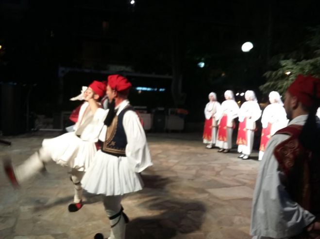 &quot;Ιστορίες και συμβολισμοί στο δημοτικό τραγούδι&quot; από τους Αρκάδες Δάφνης (vd)