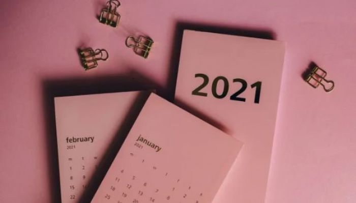 Οι αργίες και τα τριήμερα του 2021