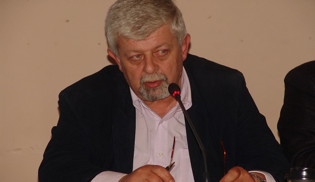 Να μην πληρώσει τέλη καθαριότητας κανένας δημότης για όσο υπάρχει πρόβλημα με τα σκουπίδια πρότεινε ο Παυλής!