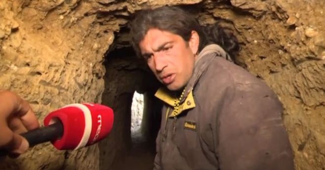 &Kappa;ό&rho;&iota;&nu;&theta;&omicron;&sigmaf; | &Epsilon;&lambda;&epsilon;ύ&theta;&epsilon;&rho;&omicron;&sigmaf; &mu;έ&chi;&rho;&iota; &tau;&eta; &delta;ί&kappa;&eta; &alpha;&phi;έ&theta;&eta;&kappa;&epsilon; &omicron; &pi;&alpha;&tau;έ&rho;&alpha;&sigmaf; &tau;&eta;&sigmaf; &omicron;&iota;&kappa;&omicron;&gamma;έ&nu;&epsilon;&iota;&alpha;&sigmaf; &tau;&omega;&nu; &laquo;&pi;&alpha;&lambda;&alpha;&iota;&omicron;&chi;&rho;&iota;&sigma;&tau;&iota;&alpha;&nu;ώ&nu;&raquo;