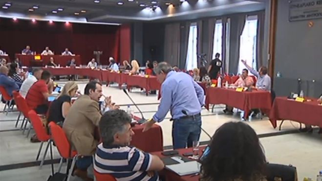 &Kappa;&omicron;&iota;&nu;ή &pi;&rho;ό&tau;&alpha;&sigma;&eta; &alpha;&pi;ό &tau;&iota;&sigmaf; &pi;&alpha;&rho;&alpha;&tau;ά&xi;&epsilon;&iota;&sigmaf; &Tau;&alpha;&tau;&omicron;ύ&lambda;&eta;, &Delta;έ&delta;&epsilon;, &Mu;&pi;&omicron;&upsilon;&nu;&tau;&rho;&omicron;ύ&kappa;&alpha;, &Gamma;ό&nu;&tau;&iota;&kappa;&alpha;, &Pi;&epsilon;&tau;&rho;ά&kappa;&omicron;&upsilon;, &Lambda;&upsilon;&mu;&pi;&epsilon;&rho;&omicron;&pi;&omicron;ύ&lambda;&omicron;&upsilon; &kappa;&alpha;&iota; &Kappa;ά&tau;&sigma;&alpha;&rho;&eta;!