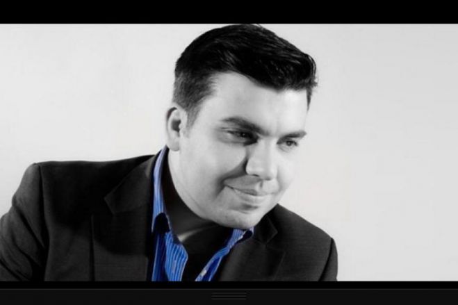 &Pi;ό&sigma;&omicron; &kappa;&omicron;&sigma;&tau;ί&zeta;&epsilon;&iota; &omicron; &pi;&omicron;&lambda;&iota;&tau;&iota;&kappa;ό&sigmaf; &chi;&rho;ό&nu;&omicron;&sigmaf; &tau;&eta;&sigmaf; &Alpha;&rho;&iota;&sigma;&tau;&epsilon;&rho;ά&sigmaf;; &Gamma;&rho;ά&phi;&epsilon;&iota; &omicron; &Nu;. &Gamma;&iota;&alpha;&nu;&nu;&alpha;&kappa;ό&pi;&omicron;&upsilon;&lambda;&omicron;&sigmaf;