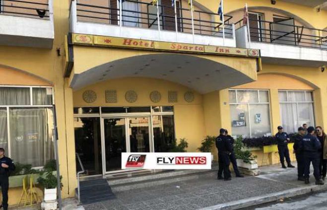 &Sigma;&tau;&omicron; sparta inn &epsilon;&gamma;&kappa;&alpha;&tau;&alpha;&sigma;&tau;ά&theta;&eta;&kappa;&alpha;&nu; &omicron;&iota; &pi;&rho;ώ&tau;&omicron;&iota; &pi;&rho;ό&sigma;&phi;&upsilon;&gamma;&epsilon;&sigmaf; &sigma;&tau;&eta; &Sigma;&pi;ά&rho;&tau;&eta; (vd)