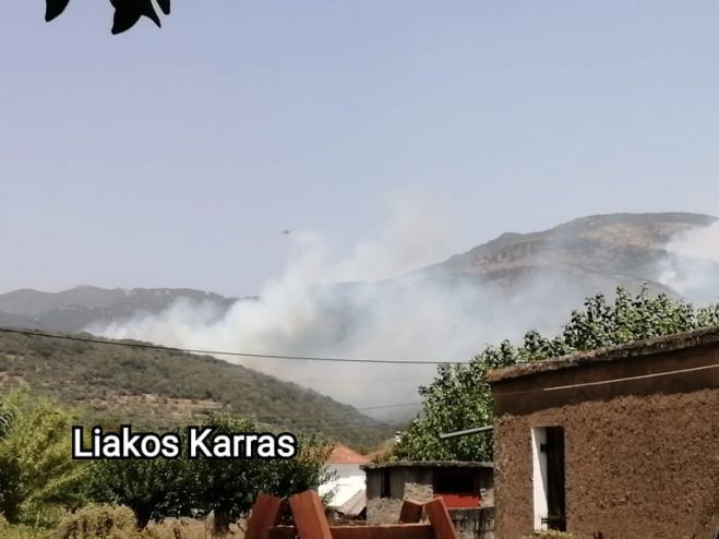 &Epsilon;&kappa;&kappa;&epsilon;&nu;ώ&theta;&eta;&kappa;&alpha;&nu; &pi;&rho;&omicron;&lambda;&eta;&pi;&tau;&iota;&kappa;ά &tau;&rho;ί&alpha; &chi;&omega;&rho;&iota;ά &sigma;&tau;&eta;&nu; &Alpha;&rho;&kappa;&alpha;&delta;ί&alpha; (&Chi;&rho;ά&nu;&omicron;&iota;, &Beta;ά&sigma;&tau;&alpha; &kappa;&alpha;&iota; Ί&sigma;&alpha;&rho;&eta;) - &Pi;&lambda;&eta;&sigma;&iota;ά&zeta;&epsilon;&iota; &eta; &phi;&omega;&tau;&iota;ά &tau;&eta;&sigmaf; &Mu;&epsilon;&sigma;&sigma;&eta;&nu;ί&alpha;&sigmaf;