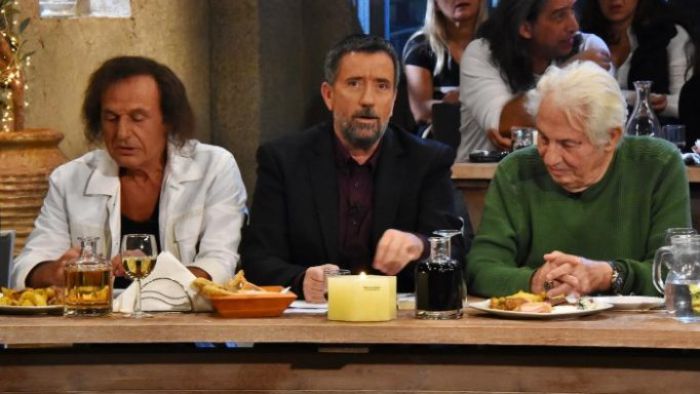 "&Sigma;&tau;&eta;&nu; &Upsilon;&gamma;&epsilon;&iota;ά &mu;&alpha;&sigmaf;" &mu;&epsilon; &epsilon;&pi;ί&tau;&iota;&mu;&omicron; &kappa;&alpha;&lambda;&epsilon;&sigma;&mu;έ&nu;&omicron; &tau;&omicron;&nu; &Beta;&alpha;&sigma;ί&lambda;&eta; &Pi;&alpha;&pi;&alpha;&kappa;&omega;&nu;&sigma;&tau;&alpha;&nu;&tau;ί&nu;&omicron;&upsilon; &alpha;&pi;ό &tau;&eta;&nu; &Alpha;&rho;&kappa;&alpha;&delta;ί&alpha;!