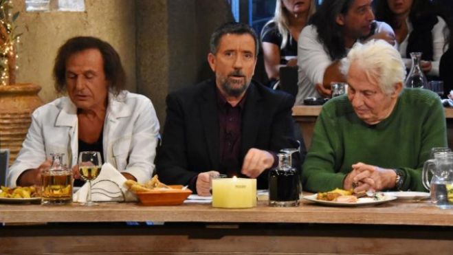 "&Sigma;&tau;&eta;&nu; &Upsilon;&gamma;&epsilon;&iota;ά &mu;&alpha;&sigmaf;" &mu;&epsilon; &epsilon;&pi;ί&tau;&iota;&mu;&omicron; &kappa;&alpha;&lambda;&epsilon;&sigma;&mu;έ&nu;&omicron; &tau;&omicron;&nu; &Beta;&alpha;&sigma;ί&lambda;&eta; &Pi;&alpha;&pi;&alpha;&kappa;&omega;&nu;&sigma;&tau;&alpha;&nu;&tau;ί&nu;&omicron;&upsilon; &alpha;&pi;ό &tau;&eta;&nu; &Alpha;&rho;&kappa;&alpha;&delta;ί&alpha;!