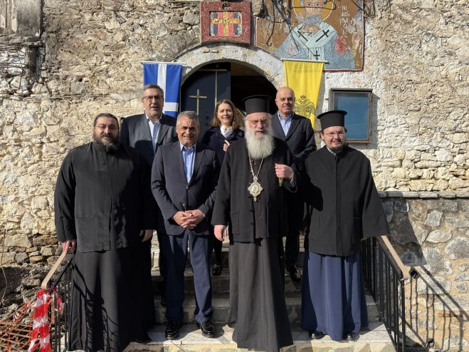 Γιαννακούρας για έργα στη Μονή Καλτεζών: "Γιατί καμαρώνετε κύριοι;"