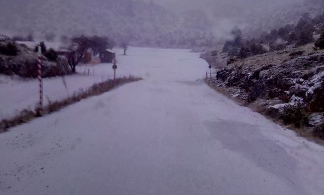 Αρκαδία | Τα πρώτα χιόνια ξεκίνησαν από το Μαίναλο! (εικόνες)