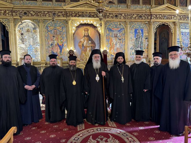 &Iota;&epsilon;&rho;&alpha;&tau;&iota;&kappa;ή &Sigma;ύ&nu;&alpha;&xi;&eta; &sigma;&tau;&eta;&nu; &Iota;&epsilon;&rho;ά &Mu;&eta;&tau;&rho;ό&pi;&omicron;&lambda;&eta; &Mu;&alpha;&nu;&tau;&iota;&nu;&epsilon;ί&alpha;&sigmaf; &kappa;&alpha;&iota; &Kappa;&upsilon;&nu;&omicron;&upsilon;&rho;ί&alpha;&sigmaf; (&epsilon;&iota;&kappa;ό&nu;&epsilon;&sigmaf;)