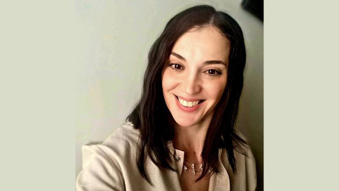 &Tau;&omicron; &epsilon;&pi;&iota;&chi;&epsilon;&iota;&rho;&epsilon;ί&nu; &chi;&omega;&rho;ί&sigmaf; &gamma;&rho;&alpha;&beta;ά&tau;&alpha;&hellip;