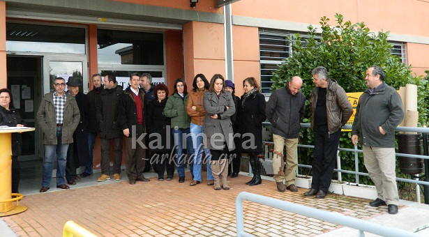 Έχασαν τη δουλειά τους δύο άτομα στην Τρίπολη - Λύση για τους απολυμένους του ΙΚΑ υπόσχεται ο Υπουργός Εργασίας