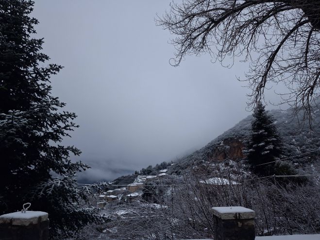 Στεμνίτσα, Κυριακή πρωί σε λευκό κλοιό (εικόνες)
