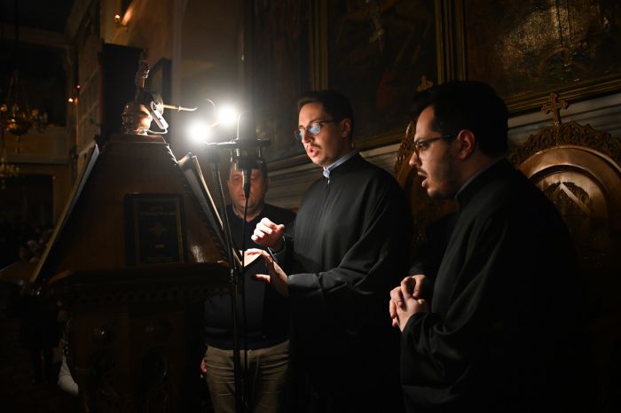 &Beta;΄ &Kappa;&alpha;&tau;&alpha;&nu;&upsilon;&kappa;&tau;&iota;&kappa;ό&sigmaf; &Epsilon;&sigma;&pi;&epsilon;&rho;&iota;&nu;ό&sigmaf; &sigma;&tau;&omicron; &Nu;&alpha;ό &Alpha;&gamma;ί&omicron;&upsilon; &Delta;&eta;&mu;&eta;&tau;&rho;ί&omicron;&upsilon; &Tau;&rho;ί&pi;&omicron;&lambda;&eta;&sigmaf; (&epsilon;&iota;&kappa;ό&nu;&epsilon;&sigmaf;)