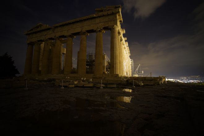 &Sigma;&tau;&iota;&sigmaf; 28 &Mu;&alpha;&rho;&tau;ί&omicron;&upsilon; &gamma;&iota;&omicron;&rho;&tau;ά&zeta;&omicron;&upsilon;&mu;&epsilon; &tau;&eta;&nu; "Ώ&rho;&alpha; &tau;&eta;&sigmaf; &Gamma;&eta;&sigmaf;"!