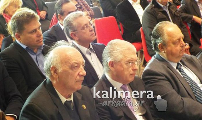 Πολλά γνωστά «γαλάζια» πρόσωπα στην ομιλία Μητσοτάκη στην Τρίπολη!