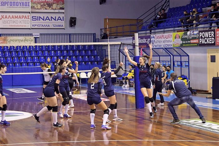 &Gamma;&upsilon;&nu;&alpha;&iota;&kappa;&epsilon;ί&omicron; volley | &Tau;&epsilon;&rho;ά&sigma;&tau;&iota;&omicron;&sigmaf; &Alpha;&Sigma;&Pi;&Epsilon;&Tau; 3-0 &tau;&omicron;&nu; &Alpha;&kappa;&rho;ί&tau;&alpha; &amp; ά&lambda;&mu;&alpha; 3&eta;&sigmaf; &theta;έ&sigma;&eta;&sigmaf;