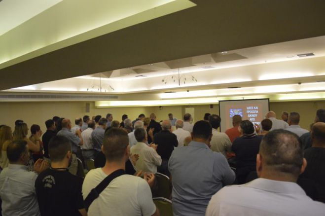 &Upsilon;&pi;&omicron;&psi;ή&phi;&iota;&omicron;&sigmaf; &beta;&omicron;&upsilon;&lambda;&epsilon;&upsilon;&tau;ή&sigmaf; &Alpha;&rho;&kappa;&alpha;&delta;ί&alpha;&sigmaf; &tau;&eta;&sigmaf; &Chi;&rho;&upsilon;&sigma;ή&sigmaf; &Alpha;&upsilon;&gamma;ή&sigmaf; &pi;&alpha;&rho;&omicron;&upsilon;&sigma;ί&alpha;&sigma;&epsilon; &tau;&omicron; &beta;&iota;&beta;&lambda;ί&omicron; &tau;&omicron;&upsilon; (&epsilon;&iota;&kappa;ό&nu;&epsilon;&sigmaf;)