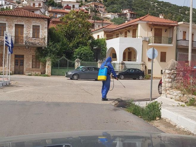 &Xi;&epsilon;&kappa;ί&nu;&eta;&sigma;&alpha;&nu; &psi;&epsilon;&kappa;&alpha;&sigma;&mu;&omicron;ί &gamma;&iota;&alpha; &tau;&alpha; &kappa;&omicron;&upsilon;&nu;&omicron;ύ&pi;&iota;&alpha; &sigma;&tau;&eta; &Beta;ό&rho;&epsilon;&iota;&alpha; &Kappa;&upsilon;&nu;&omicron;&upsilon;&rho;ί&alpha; (&epsilon;&iota;&kappa;ό&nu;&epsilon;&sigmaf;)