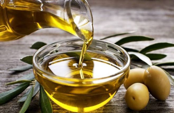 &Sigma;&tau;&alpha; 8,40 &epsilon;&kappa;&tau;&iota;&nu;ά&chi;&theta;&eta;&kappa;&epsilon; &eta; &tau;&iota;&mu;ή &tau;&omicron;&upsilon; &epsilon;&lambda;&alpha;&iota;&omicron;&lambda;ά&delta;&omicron;&upsilon; &sigma;&tau;&eta; &Mu;&epsilon;&sigma;&sigma;&eta;&nu;ί&alpha; - &Sigma;&tau;&alpha; 9 &epsilon;&upsilon;&rho;ώ &sigma;&tau;&eta; &Lambda;&alpha;&kappa;&omega;&nu;ί&alpha;