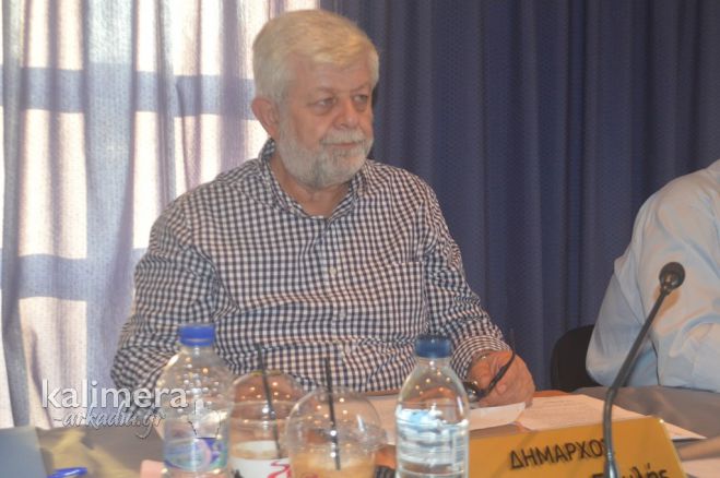 &Pi;&alpha;&upsilon;&lambda;ή&sigmaf;: &laquo;&Pi;&rho;&omicron;&chi;&omega;&rho;ά &eta; &mu;&omicron;&nu;ά&delta;&alpha; &gamma;&iota;&alpha; &tau;&alpha; &sigma;&kappa;&omicron;&upsilon;&pi;ί&delta;&iota;&alpha; &sigma;&tau;&omicron; &Mu;&epsilon;&gamma;&alpha;&beta;&omicron;ύ&nu;&iota;. &Theta;&alpha; &kappa;&alpha;&theta;&alpha;&rho;ί&sigma;&omicron;&upsilon;&mu;&epsilon; &tau;&omicron;&nu; Ά&gamma;&iota;&omicron; &Beta;&lambda;ά&sigma;&eta; &kappa;&alpha;&iota; &tau;&eta;&nu; &Alpha;&gamma;ί&alpha; &Tau;&rho;&iota;ά&delta;&alpha;&raquo;!