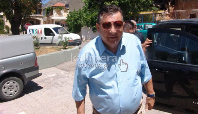Νέα πολιτική κίνηση από τον Αρκά Γιώργο Καρατζαφέρη!