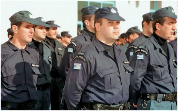 "Ανοίγει" προκήρυξη για 1.500 προσλήψεις ειδικών φρουρών