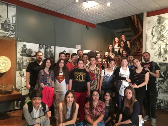 Μαθητές του Μουσικού Σχολείου Τρίπολης στο Μουσείο Λαϊκών Μουσικών Οργάνων &quot;Φοίβου Ανωγειανάκη&quot;