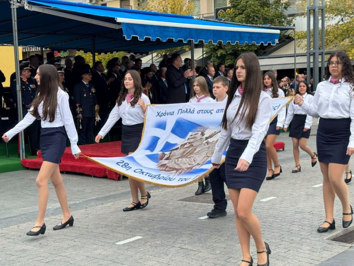 &Tau;&alpha; &phi;&omega;&tau;&omicron;&gamma;&rho;&alpha;&phi;&iota;&kappa;ά &kappa;&lambda;&iota;&kappa; &alpha;&pi;ό &tau;&eta;&nu; &pi;&alpha;&rho;έ&lambda;&alpha;&sigma;&eta; &gamma;&iota;&alpha; &tau;&eta;&nu; "28&eta; &Omicron;&kappa;&tau;&omega;&beta;&rho;ί&omicron;&upsilon;" &sigma;&tau;&eta;&nu; &Tau;&rho;ί&pi;&omicron;&lambda;&eta;!