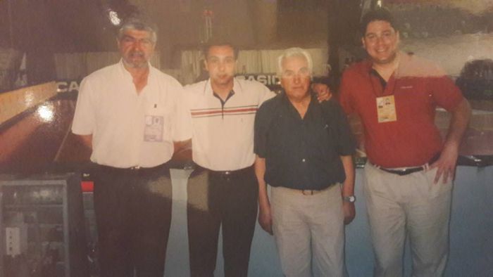 &Epsilon;&Kappa;&Alpha;&Sigma;&Kappa;&Epsilon;&Nu;&Omicron;&Pi; | &Sigma;&upsilon;&lambda;&lambda;&upsilon;&pi;&eta;&tau;ή&rho;&iota;&alpha; &gamma;&iota;&alpha; &tau;&eta;&nu; &alpha;&pi;ώ&lambda;&epsilon;&iota;&alpha; &tau;&omicron;&upsilon; &Omicron;&rho;έ&sigma;&tau;&eta; &Alpha;&gamma;&gamma;&epsilon;&lambda;ί&delta;&eta;