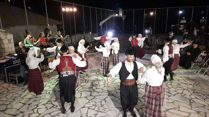 Βραδιά με μουσική και χορούς στο Βαλτεσινίκο Γορτυνίας (εικόνες - βίντεο)