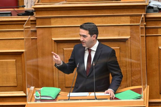 &Kappa;&alpha;&tau;&rho;ί&nu;&eta;&sigmaf;: "&Eta; &kappa;&upsilon;&beta;έ&rho;&nu;&eta;&sigma;&eta; έ&beta;&alpha;&lambda;&epsilon; &omicron;&rho;&iota;&sigma;&tau;&iota;&kappa;ό &tau;έ&lambda;&omicron;&sigmaf; &sigma;&tau;&omicron;&nu; &omicron;&delta;&iota;&kappa;ό ά&xi;&omicron;&nu;&alpha; &Alpha;&rho;&chi;&alpha;ί&alpha;&sigmaf; &Omicron;&lambda;&upsilon;&mu;&pi;ί&alpha;&sigmaf;-&Beta;&upsilon;&tau;ί&nu;&alpha;&sigmaf;-&Tau;&rho;ί&pi;&omicron;&lambda;&eta;&sigmaf;"