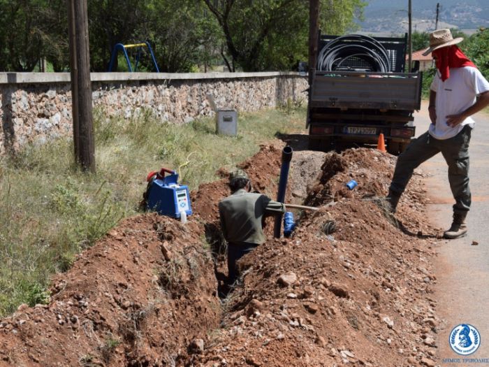Τελειώνει το έργο αντικατάστασης του εσωτερικού δικτύου ύδρευσης στο χωριό Σιμιάδες (vd)