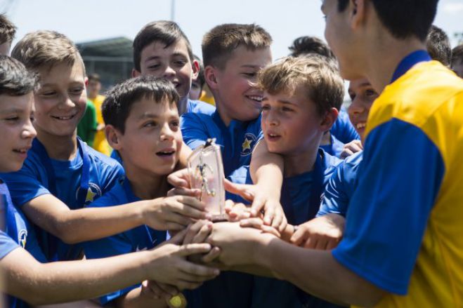 Ποδοσφαιρική γιορτή ακαδημιών στο γήπεδο του Αστέρα (vd)