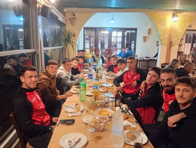 "Οικογένεια" η ποδοσφαιρική ομάδα του Α.Σ. Λεωνιδίου