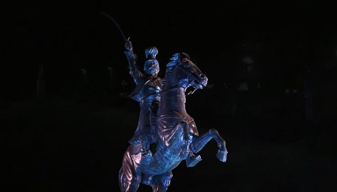 &Tau;&rho;ί&pi;&omicron;&lambda;&eta;, &Pi;ό&lambda;&eta; &ndash; &Sigma;ύ&mu;&beta;&omicron;&lambda;&omicron;!