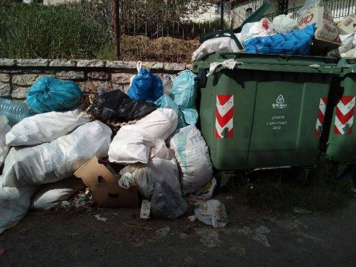 Πρωτομαγιά με σκουπίδια στη Γορτυνία - Νέες εικόνες από Βαλτεσινίκο, Μυγδαλιά και Κερπινή!