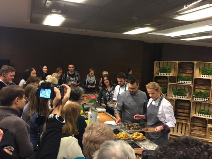 Τιμώμενος προορισμός η Πελοπόννησος στη Βαρσοβία της Πολωνίας! (εικόνες)