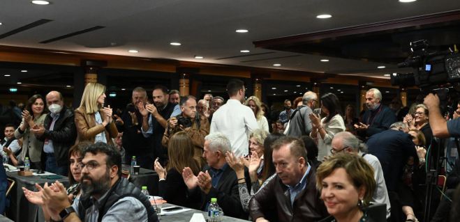 &Kappa;&epsilon;&nu;&tau;&rho;&iota;&kappa;ή &Epsilon;&pi;&iota;&tau;&rho;&omicron;&pi;ή &Sigma;&Upsilon;&Rho;&Iota;&Zeta;&Alpha; | &Mu;&epsilon; &sigma;&upsilon;&nu;&tau;&rho;&iota;&pi;&tau;&iota;&kappa;ή &pi;&lambda;&epsilon;&iota;&omicron;&psi;&eta;&phi;ί&alpha; &epsilon;&gamma;&kappa;&rho;ί&theta;&eta;&kappa;&epsilon; &tau;&omicron; &sigma;&chi;έ&delta;&iota;&omicron; &pi;&omicron;&lambda;&iota;&tau;&iota;&kappa;ή&sigmaf; &alpha;&pi;ό&phi;&alpha;&sigma;&eta;&sigmaf;