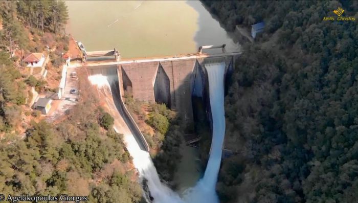 &Sigma;&epsilon; &iota;&delta;&iota;&alpha;ί&tau;&epsilon;&rho;&alpha; &upsilon;&psi;&eta;&lambda;ά &epsilon;&pi;ί&pi;&epsilon;&delta;&alpha; &pi;&lambda;&eta;&rho;ό&tau;&eta;&tau;&alpha;&sigmaf; &eta; &sigma;&tau;ά&theta;&mu;&eta; &tau;&eta;&sigmaf; &tau;&epsilon;&chi;&nu;&eta;&tau;ή&sigmaf; &lambda;ί&mu;&nu;&eta;&sigmaf; &Lambda;ά&delta;&omega;&nu;&alpha;