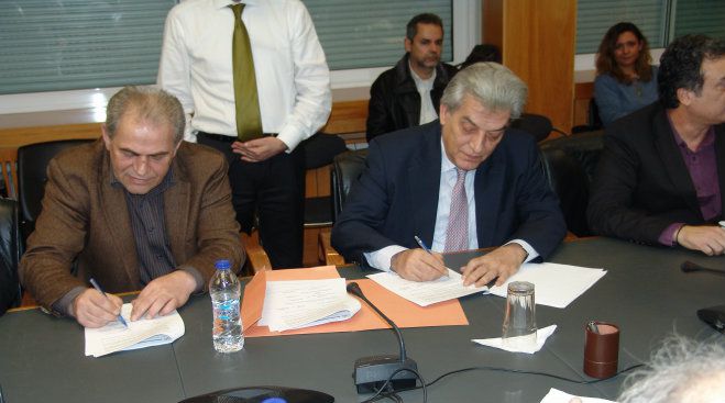 Νέα Συλλογική Σύμβαση (χωρίς μειώσεις) για τους εργαζόμενους της ΔΕΗ