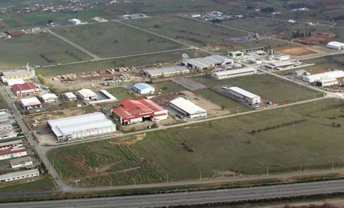 &Pi;&epsilon;&rho;&iota;&phi;έ&rho;&epsilon;&iota;&alpha; | &Pi;&rho;ώ&tau;&epsilon;&sigmaf; &kappa;&iota;&nu;ή&sigma;&epsilon;&iota;&sigmaf; &gamma;&iota;&alpha; &alpha;&pi;&omicron;&mu;ά&kappa;&rho;&upsilon;&nu;&sigma;&eta; &epsilon;&pi;&iota;&kappa;ί&nu;&delta;&upsilon;&nu;&omega;&nu; &upsilon;&lambda;&iota;&kappa;ώ&nu; &alpha;&pi;ό &tau;&eta;&nu; "Heliosphera" &sigma;&tau;&eta; &Beta;&Iota;&Pi;&Epsilon; &Tau;&rho;ί&pi;&omicron;&lambda;&eta;&sigmaf;