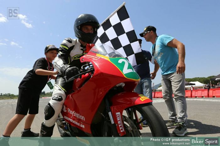 &Pi;&alpha;&nu;&epsilon;&lambda;&lambda;ή&nu;&iota;&omicron; &Pi;&rho;&omega;&tau;ά&theta;&lambda;&eta;&mu;&alpha; &Tau;&alpha;&chi;ύ&tau;&eta;&tau;&alpha;&sigmaf; | &Omicron;&iota; &nu;&iota;&kappa;&eta;&tau;έ&sigmaf; &tau;&omicron;&upsilon; &alpha;&gamma;ώ&nu;&alpha; &tau;&eta;&sigmaf; &Tau;&rho;ί&pi;&omicron;&lambda;&eta;&sigmaf;!