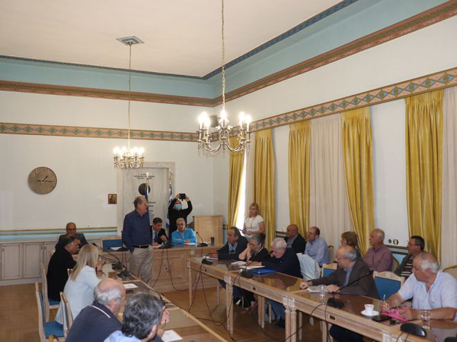 &Kappa;&rho;&iota;&tau;&iota;&kappa;ή &Nu;&iota;&kappa;&omicron;&lambda;ά&kappa;&omicron;&upsilon; &sigma;&epsilon; &Nu;ί&kappa;&alpha; &gamma;&iota;&alpha; &tau;&eta;&nu; ά&kappa;&alpha;&rho;&pi;&eta; &sigma;&upsilon;&nu;ά&nu;&tau;&eta;&sigma;&eta; &mu;&epsilon; &tau;&omicron;&nu; &Epsilon;&Lambda;&Gamma;&Alpha;