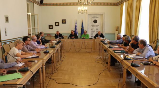 &Pi;&epsilon;&rho;&iota;&phi;έ&rho;&epsilon;&iota;&alpha; | &Delta;&epsilon;&nu; &alpha;&pi;&omicron;&kappa;&lambda;&epsilon;ί&epsilon;&iota; &mu;&epsilon;&tau;&alpha;&kappa;&iota;&nu;ή&sigma;&epsilon;&iota;&sigmaf; &pi;&rho;&omicron;&sigma;&omega;&pi;&iota;&kappa;&omicron;ύ &omicron; &Nu;ί&kappa;&alpha;&sigmaf;, &sigma;&epsilon; &upsilon;&pi;&eta;&rho;&epsilon;&sigma;ί&epsilon;&sigmaf; &pi;&omicron;&upsilon; έ&chi;&omicron;&upsilon;&nu; &kappa;&epsilon;&nu;ά