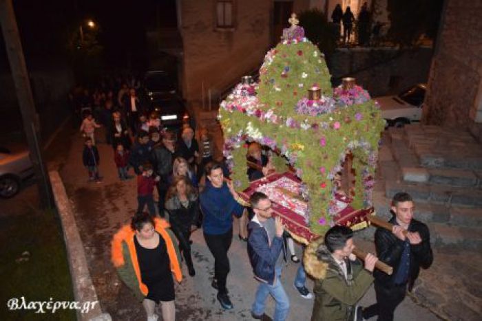 Η Ακολουθία του Επιτάφιου Θρήνου στη Βλαχέρνα (εικόνες)