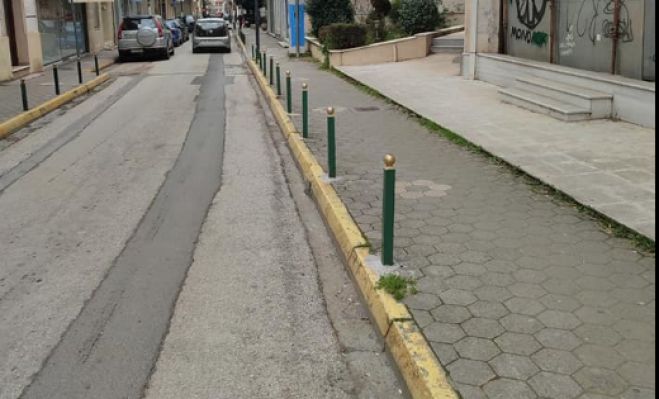 &Alpha;&nu;&tau;&iota;&delta;ή&mu;&alpha;&rho;&chi;&omicron;&sigmaf; &Lambda;&alpha;&gamma;ό&sigmaf;: "&Sigma;&upsilon;&nu;&epsilon;&chi;ί&zeta;&omicron;&nu;&tau;&alpha;&iota; &omicron;&iota; &epsilon;&rho;&gamma;&alpha;&sigma;ί&epsilon;&sigmaf; &alpha;&pi;ό &tau;&omicron; &pi;&rho;&omicron;&sigma;&omega;&pi;&iota;&kappa;ό &tau;&omicron;&upsilon; &Delta;ή&mu;&omicron;&upsilon; &gamma;&iota;&alpha; &nu;&alpha; &alpha;&lambda;&lambda;ά&xi;&epsilon;&iota; ό&psi;&eta; &eta; &omicron;&delta;ό&sigmaf; &Chi;&alpha;&tau;&zeta;&eta;&chi;&rho;ή&sigma;&tau;&omicron;&upsilon;"