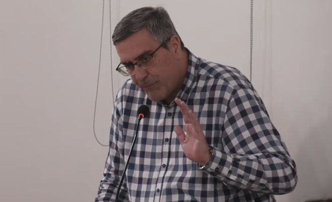 &Mu;&alpha;&nu;&delta;&rho;ώ&nu;&eta;&sigmaf;: "&Delta;&epsilon;&nu; &epsilon;&gamma;&kappa;&alpha;&tau;&alpha;&lambda;&epsilon;ί&pi;&omicron;&upsilon;&mu;&epsilon; &tau;&omicron; έ&rho;&gamma;&omicron; &tau;&eta;&sigmaf; &pi;&alpha;&rho;ά&kappa;&alpha;&mu;&psi;&eta;&sigmaf; &Lambda;&alpha;&gamma;&kappa;&alpha;&delta;ί&omega;&nu; - &Sigma;&chi;&epsilon;&delta;&iota;ά&zeta;&omicron;&upsilon;&mu;&epsilon; &epsilon;&nu;&alpha;&lambda;&lambda;&alpha;&kappa;&tau;&iota;&kappa;ή &chi;ά&rho;&alpha;&xi;&eta;"